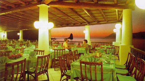 Hotel Conti Vulcano  Bagian luar foto
