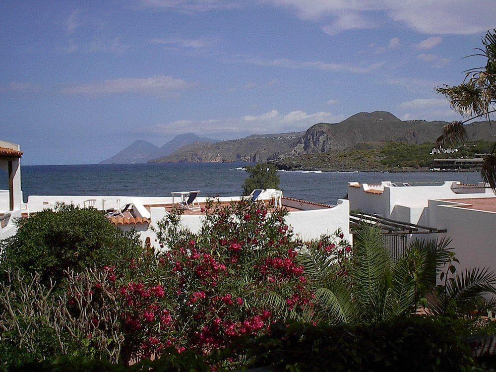 Hotel Conti Vulcano  Bagian luar foto